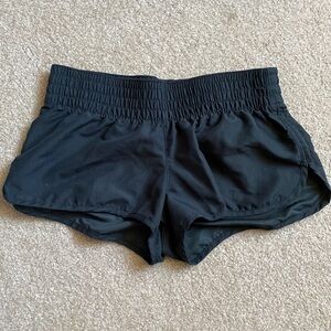 Xhiliration, BLACK SHORTS, medium, EUC